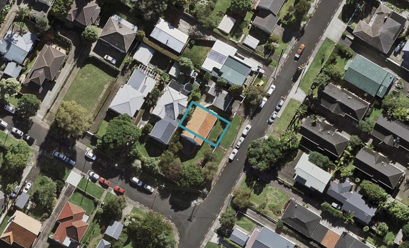 7B Garland Road, Greenlane, Auckland - Carousel 1
