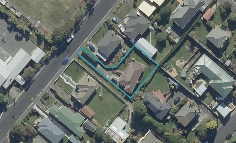 144 Belford Street, Waverley, Dunedin - Carousel 1