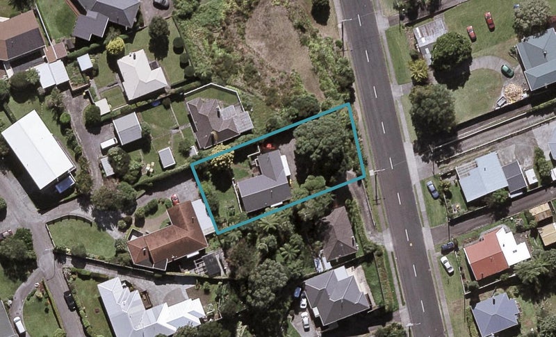 16 Lorna Street, Lynmouth, New Plymouth - Carousel 1