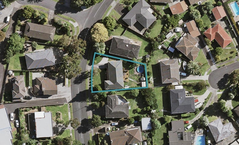80 Ray Small Drive, Pahurehure, Papakura - Carousel 1