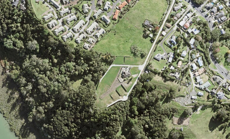 7 Ti Tree Lane, Stanmore Bay, Whangaparaoa - Carousel 1
