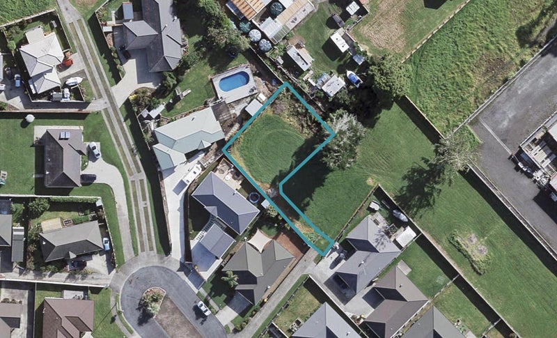 14 Aitkenhead Court, Parakai, Helensville - Carousel 1