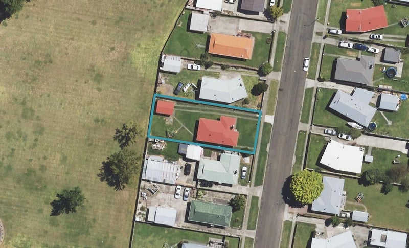 22 Newton Street, Outer Kaiti, Gisborne - Carousel 1
