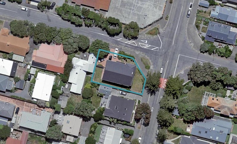20 Falkirk Avenue, Seatoun, Wellington - Carousel 1