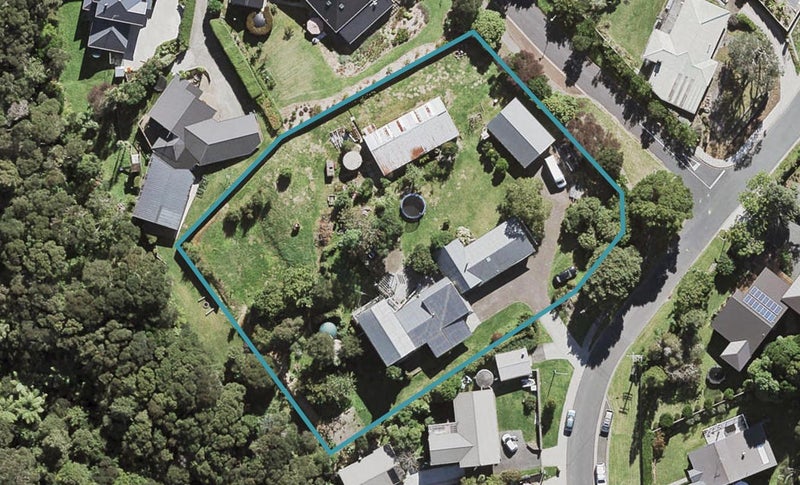 18 Blacks Road, Greenhithe, Auckland - Carousel 1