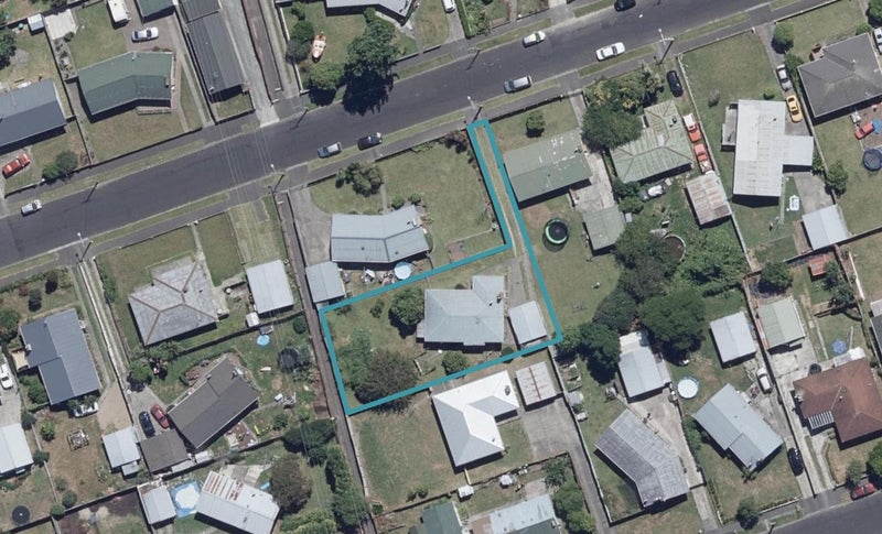 26 Hendon Road, Fairview Downs, Hamilton - Carousel 1