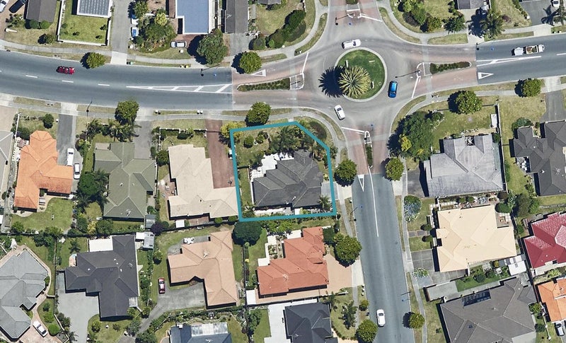 102 Palm Beach Boulevard, Papamoa Beach, Papamoa - Carousel 1