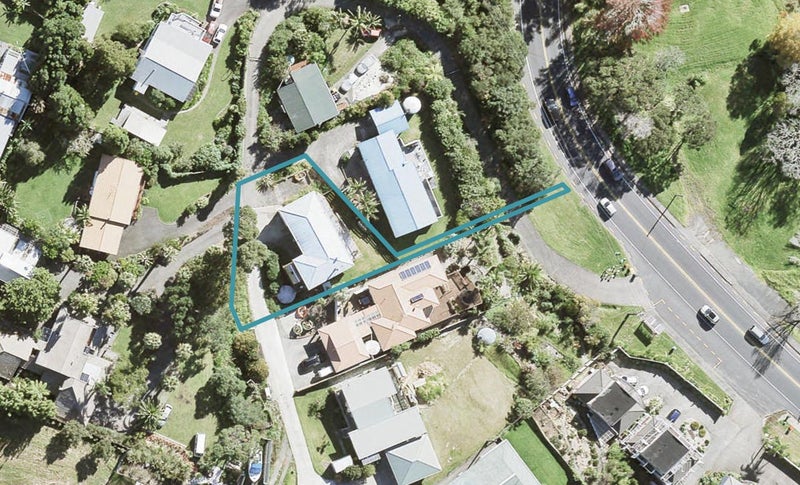 483 Whangaparaoa Road, Stanmore Bay, Whangaparaoa - Carousel 1