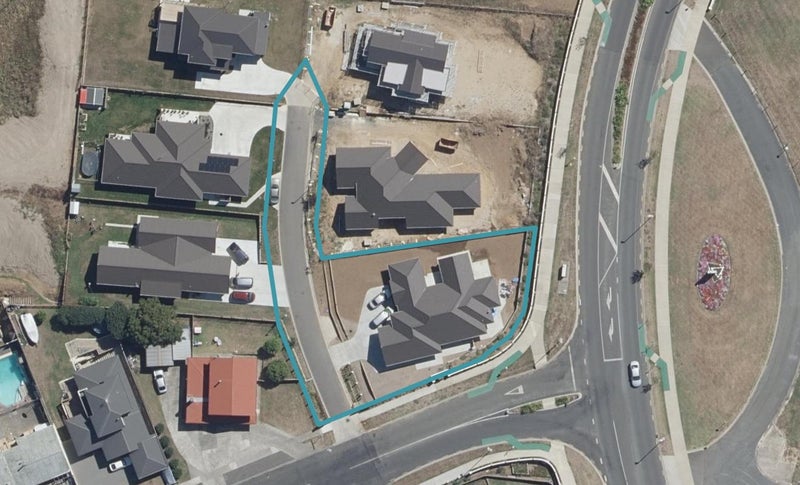 2 Beehive Lane, Temple View, Hamilton - Carousel 1