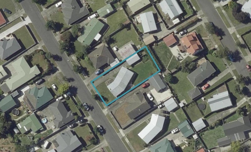 41 Anakiwa Street, Kelvin Grove, Palmerston North - Carousel 1