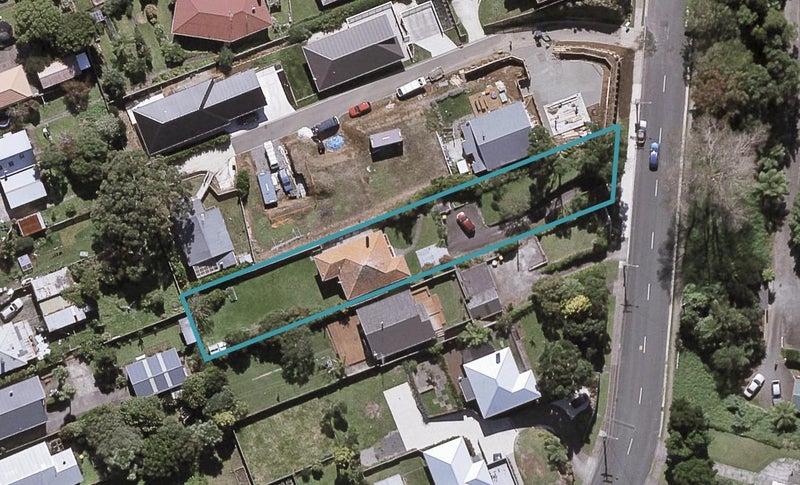 62 Lorna Street, Lynmouth, New Plymouth - Carousel 1