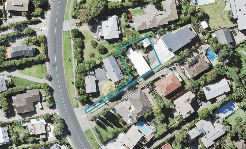 351A Beach Road, Campbells Bay, Auckland - Carousel 1