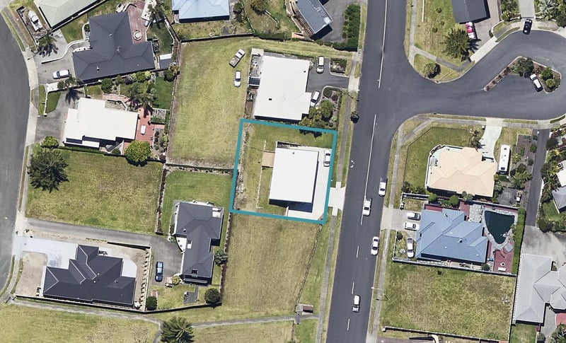 13 Ocean View Road, Coastlands, Whakatane - Carousel 1