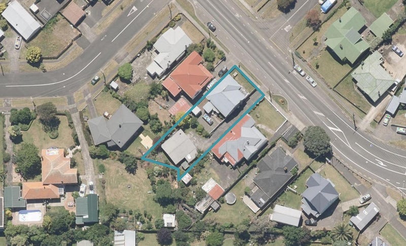 29B Carlton Avenue, Gonville, Whanganui - Carousel 1