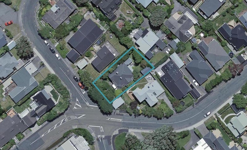 31 Izard Road, Khandallah, Wellington - Carousel 1