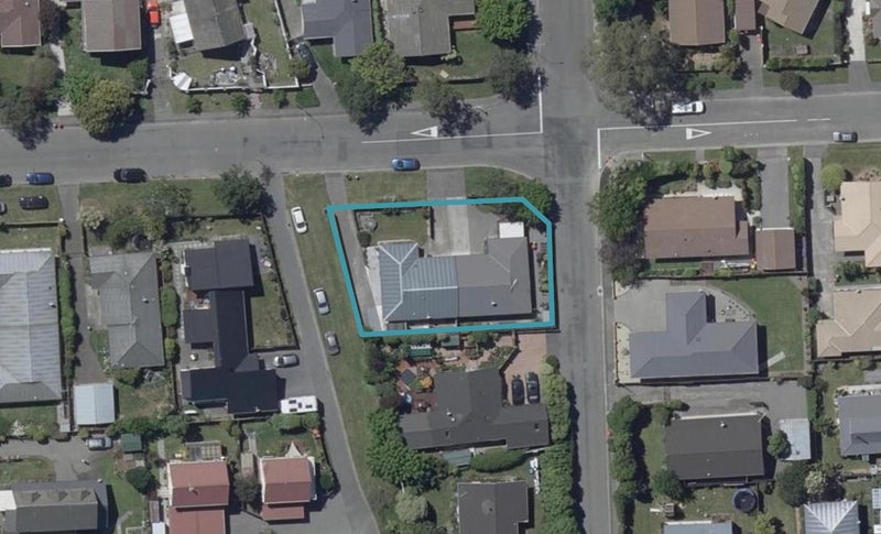 1/29 Laing Crescent, Heathcote Valley, Christchurch - Carousel 1