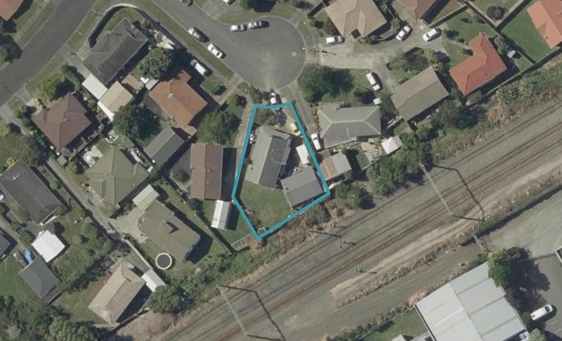 7 Bevan Place, Cloverlea, Palmerston North - Carousel 1