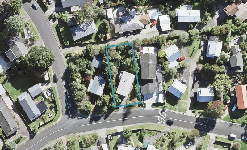 43 Alexander Avenue, Torbay, Auckland - Carousel 1