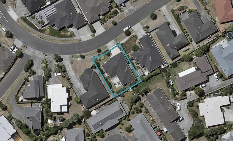 24 Monarch Place, Paraparaumu Beach, Paraparaumu - Carousel 1