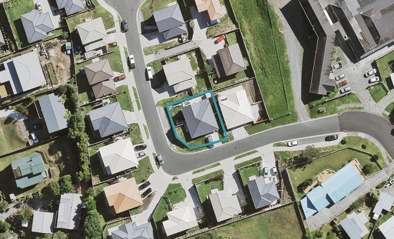 23 Denver Avenue, Sunnyvale, Auckland - Carousel 1