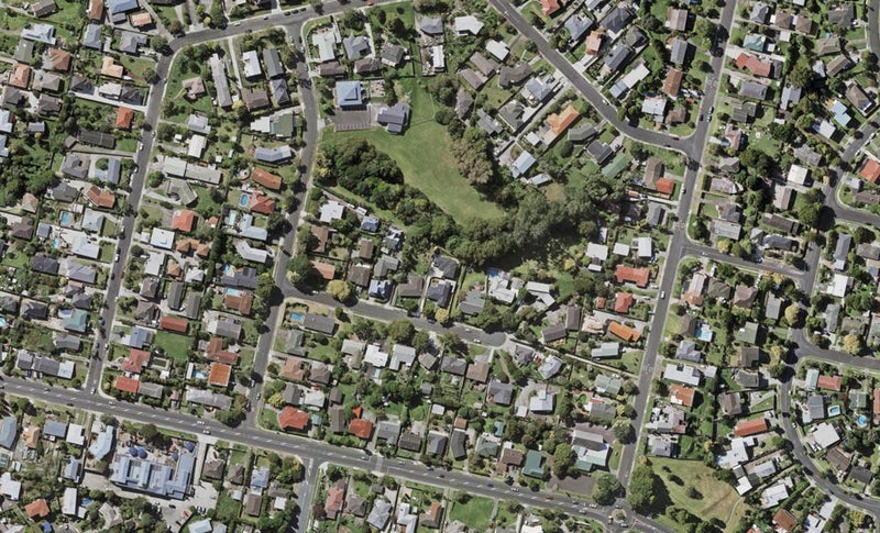 10A Grove Lane, Pakuranga, Auckland - Carousel 1