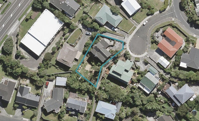 5 Terrys Place, Kelson, Lower Hutt - Carousel 1