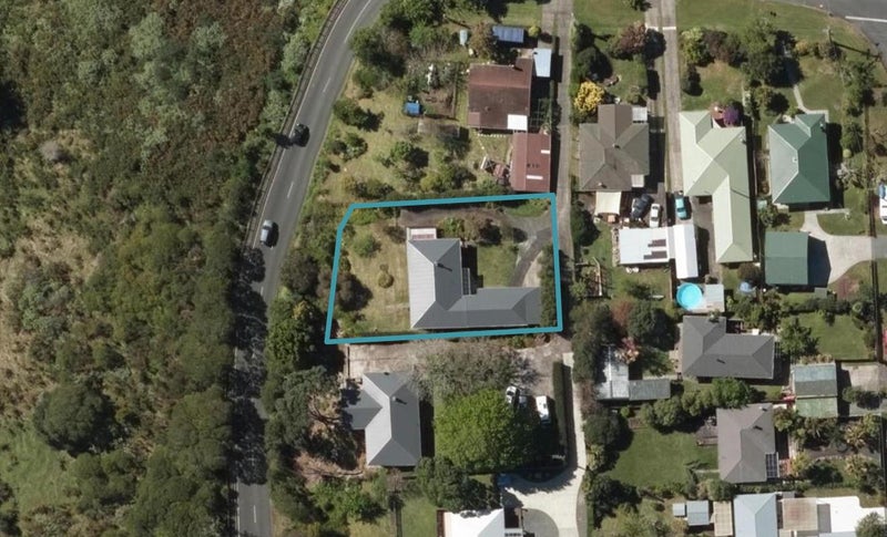 36 Mackesy Road, Parahaki, Whangarei - Carousel 1