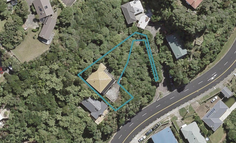 21 London Road, Korokoro, Lower Hutt - Carousel 1