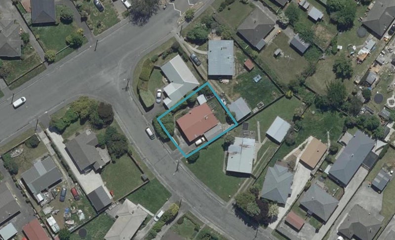 1 Boyne Avenue, Northcote, Christchurch - Carousel 1