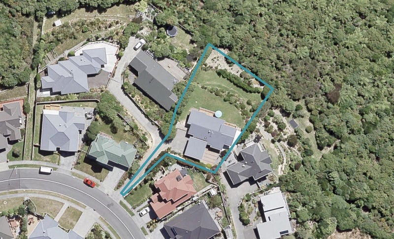 120 Redvers Drive, Belmont, Lower Hutt - Carousel 1