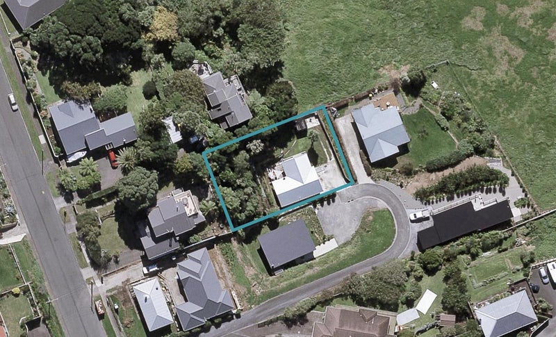 55B Bayly Road, Blagdon, New Plymouth - Carousel 1