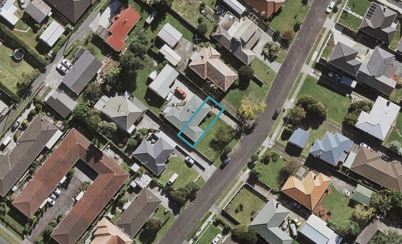 2/10 Coates Road, Papatoetoe, Auckland - Carousel 1