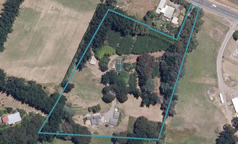 1116 Rangiotu Road, Rangiotu, Palmerston North - Carousel 1