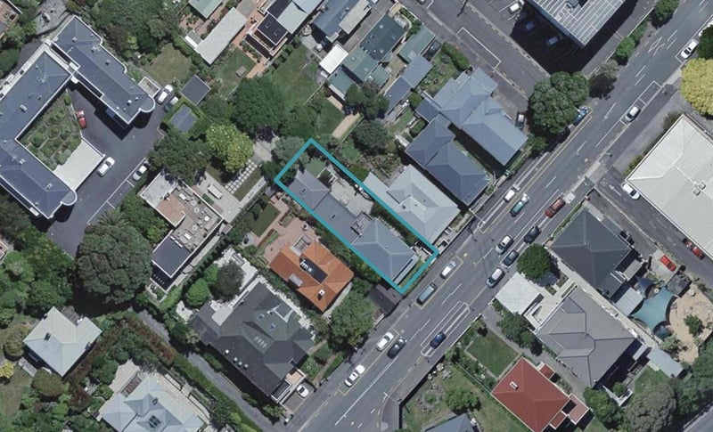 30 Tinakori Road, Thorndon, Wellington - Carousel 1