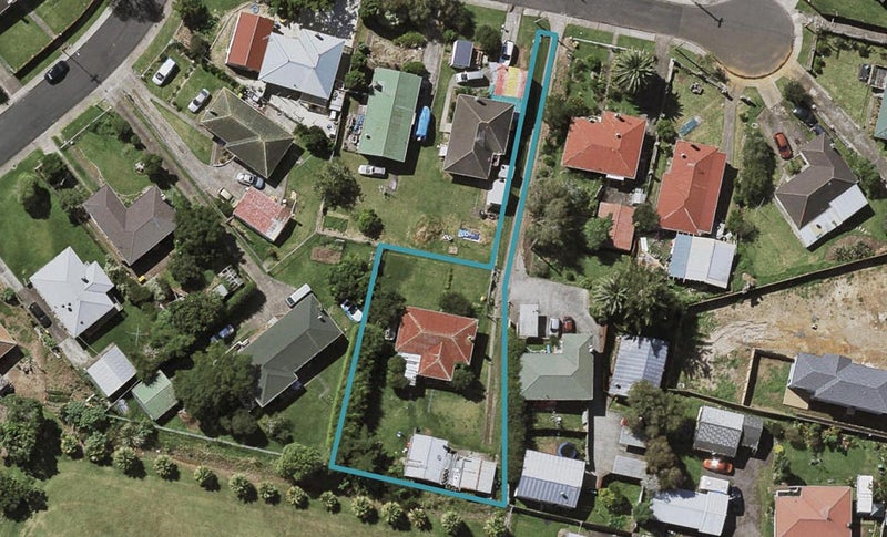 7 Stainton Place, Otara, Auckland - Carousel 1