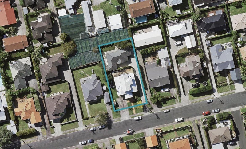 2/50 Norwood Road, Bayswater, Auckland - Carousel 1