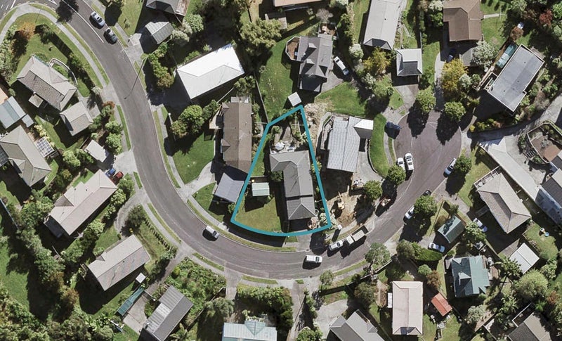 10 Mallard Place, Unsworth Heights, Auckland - Carousel 1