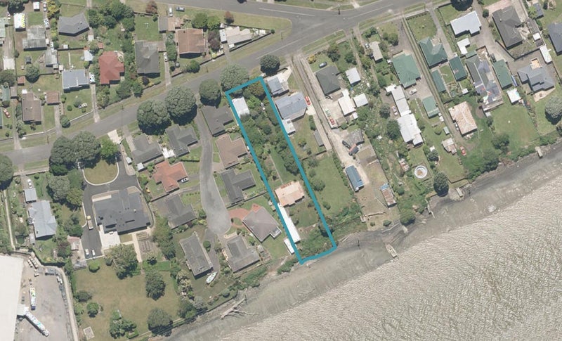 23 Balgownie Avenue, Gonville, Whanganui - Carousel 1
