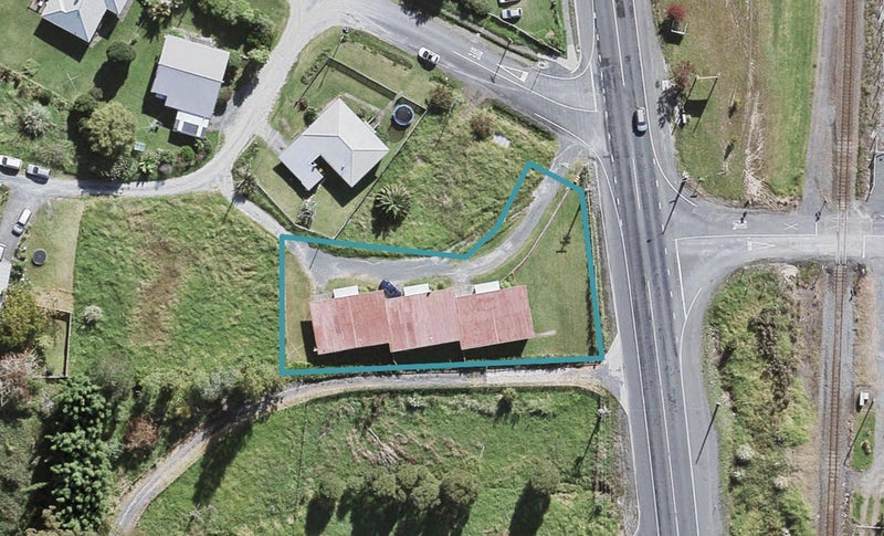 5 CORONATION ST, Te Hana , Wellsford - Carousel 1
