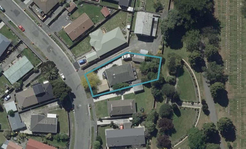 38 Kawau Crescent, Bromley, Christchurch - Carousel 1