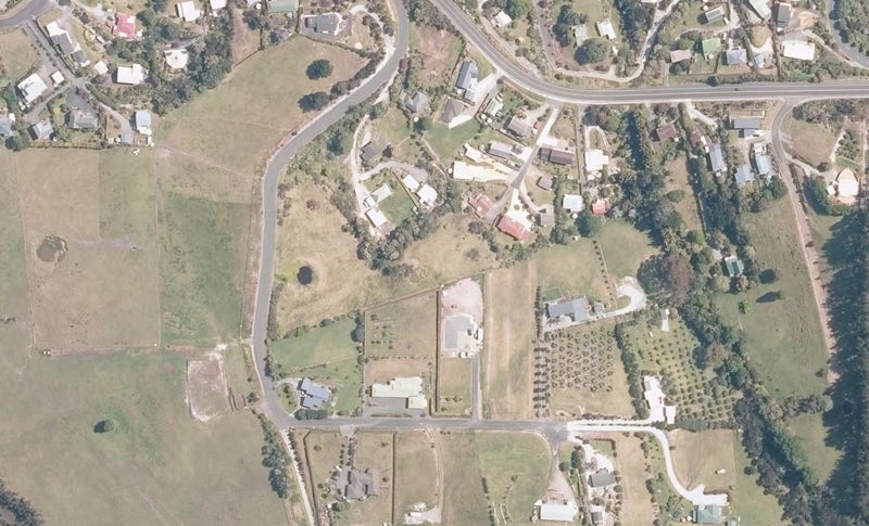 12 Stoney Bay Lane, Cable Bay, Cable Bay - Carousel 1