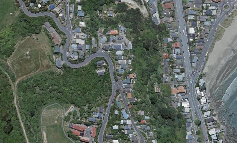85 Houghton Bay Road, Houghton Bay, Wellington - Carousel 1