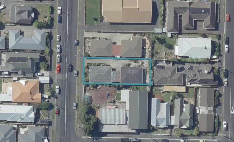 37B Queens Drive, Saint Kilda, Dunedin - Carousel 1