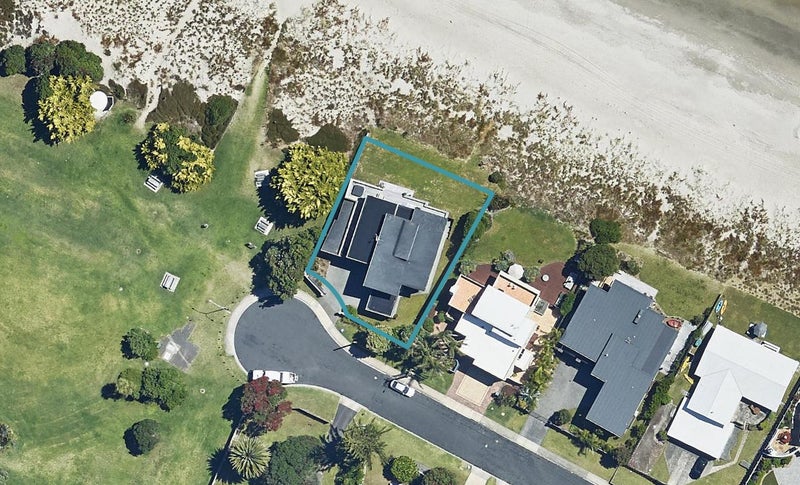 34 Taylor Road, Papamoa Beach, Papamoa - Carousel 1
