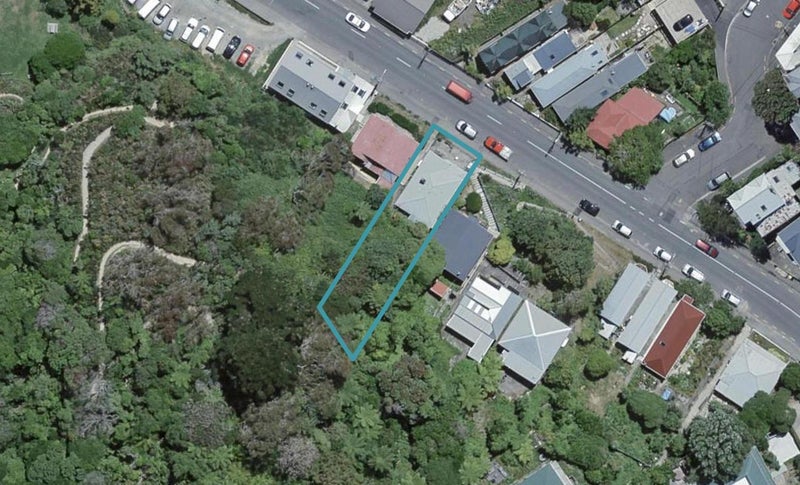 215 Aro Street, Aro Valley, Wellington - Carousel 1