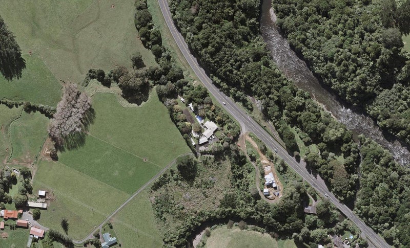 348 Junction Road, Burgess Park, New Plymouth - Carousel 1