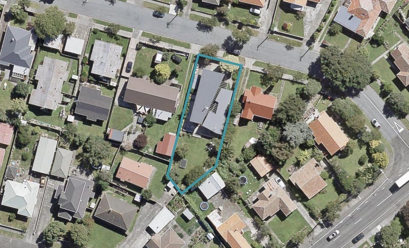 28 Nile Street, Waterloo, Lower Hutt - Carousel 1