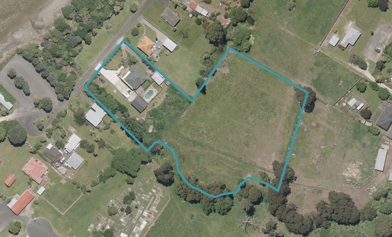 17 Takarangi Street, Putiki, Whanganui - Carousel 1