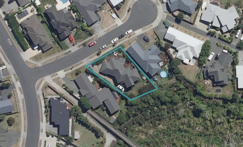 4 Grenache Place, Rototuna, Hamilton - Carousel 1