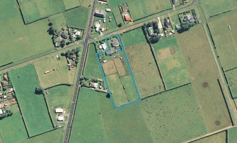23 Manu Road, Hawera - Carousel 1